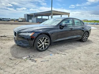 2020 Volvo S60 7JR102FK4LG041219