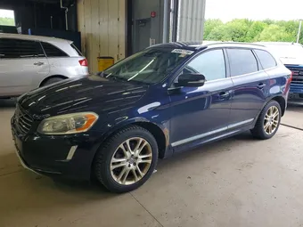 2016 Volvo XC60 YV4612RK7G2839579