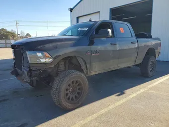 2017 Ram 2500 3C6UR5DL7HG561724