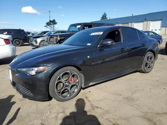 2023 Alfa Romeo ZARFAMBN4P7676692