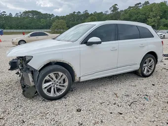 2020 Audi Q7 WA1LXAF79LD005353