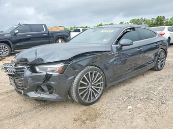 2018 Audi A5 WAUBNCF56JA058654