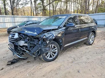 2019 Audi Q7 WA1AAAF74KD036601