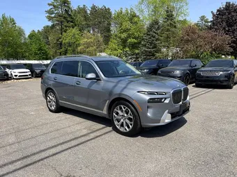 2024 BMW X7 5UX23EM00R9S52720