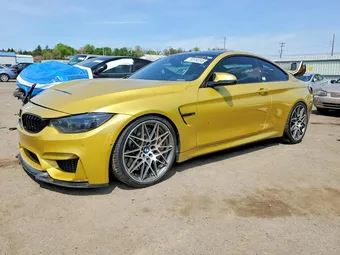 2016 BMW M4 WBS3R9C56GK337908