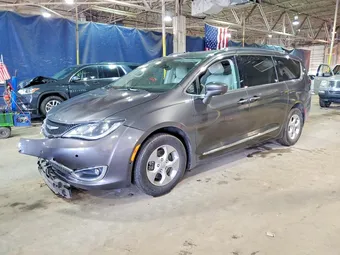 2017 Chrysler Pacifica 2C4RC1EG8HR846808 Lot 48422766