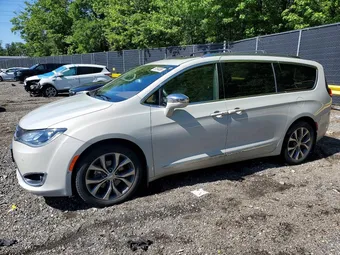 2017 Chrysler Pacifica 2C4RC1GG1HR643112 Lot 52094066