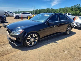 2016 Mercedes-Benz E-Class WDDHF5KB5GB291922