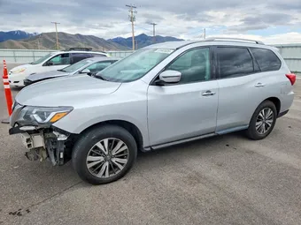 2017 Nissan Pathfinder 5N1DR2MM6HC619174