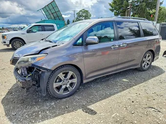 2019 Toyota Sienna 5TDXZ3DC6KS986855 Lot 53844166
