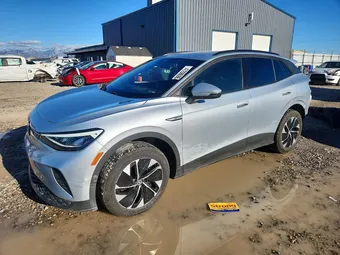 2022 Volkswagen ID4 WVGJNPE23NP035974