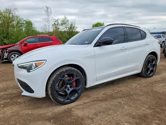 2022 Alfa Romeo ZASPAKBN0N7D32221
