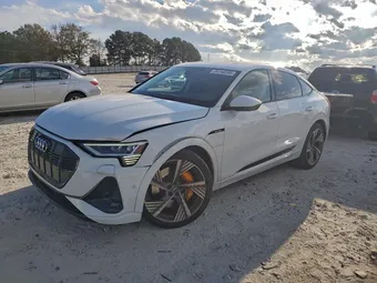 2022 Audi e-tron Sportback WA13AAGE4NB038922