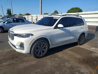 2021 BMW X7 5UXCW2C02M9H35987