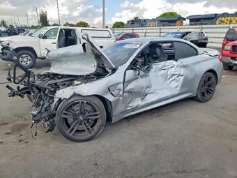2015 BMW M4 WBS3U9C58FP967364