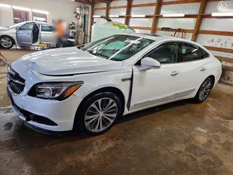 2017 Buick LaCrosse 1G4ZP5SSXHU133475