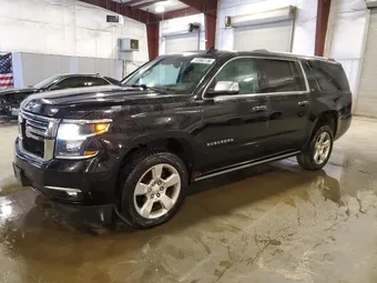 2016 Chevrolet Suburban 1GNSKJKC8GR130427