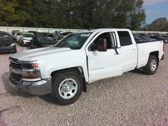 2018 Chevrolet Silverado 1500 3GCUKREC1JG426361 Lot 63618385