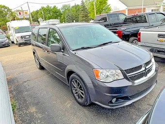 2017 Dodge Grand Caravan 2C4RDGCGXHR573924 Lot 54893956