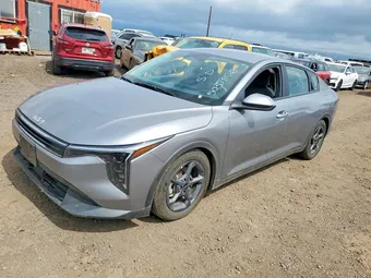2025 Kia K4 3KPFT4DE5SE067718 Lot 50359106