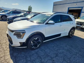 2023 Kia Niro EV KNDCR3L19P5036436