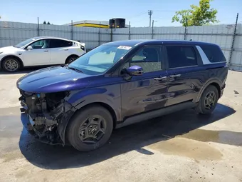 2026 Kia Carnival KNDNB5K33T6585677
