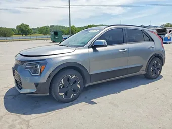 2023 Kia Niro KNDCR3L16P5042873