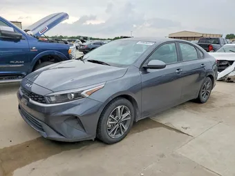 2023 Kia Forte 3KPF24AD7PE634422 Lot 53797696