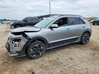 2024 Kia Niro EV KNDCR3L13R5080774