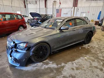 2017 Mercedes-Benz E-Class WDDZF4KB8HA033626
