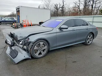 2018 Mercedes-Benz E-Class WDDZF4KB4JA443104