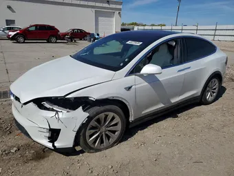 2019 Tesla Model X 5YJXCDE22KF207467 Lot 48225636