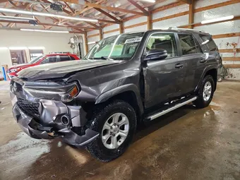 2018 Toyota 4Runner JTEBU5JR2J5537525