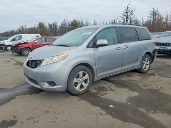 2017 Toyota Sienna 5TDKZ3DC9HS802947 Lot 76229965