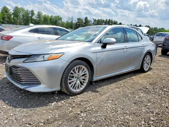 2018 Toyota Camry 4T1B11HKXJU013880 Lot 54085996