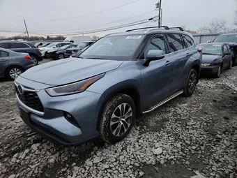 2021 Toyota Highlander NJ2426E Lot 97981685