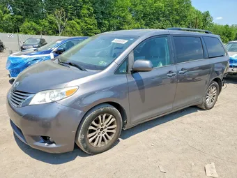 2017 Toyota Sienna 5TDYZ3DC1HS820238 Lot 53606336