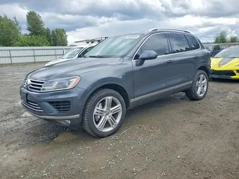 2015 Volkswagen Touareg WVGEP9BP7FD003944