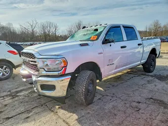 2022 Ram 2500 3C6UR5CJ2NG110535
