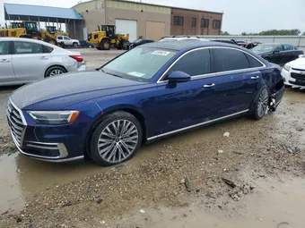 2021 Audi A8 WAU8DAF87MN023923