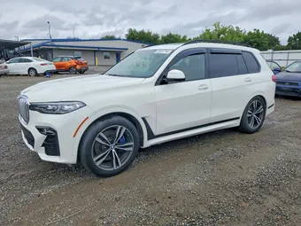 2019 BMW X7 5UXCW2C5XKL081572