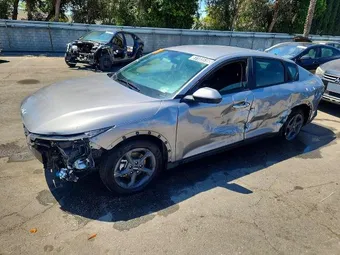 2025 Kia K4 3KPFT4DE3SE218037