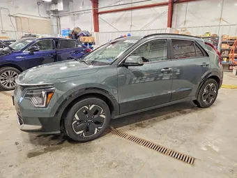 2023 Kia Niro EV KNDCR3L18P5016629
