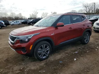 2021 Kia Seltos KNDEUCAA6M7104248