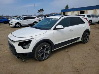 2023 Kia Niro KNDCR3LE1P5101802