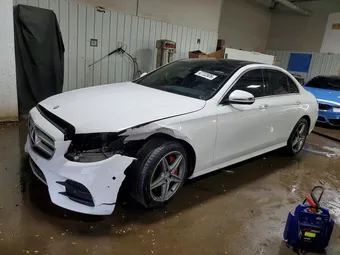 2017 Mercedes-Benz E-Class WDDZF4KB0HA062747