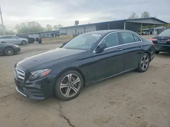 2020 Mercedes-Benz E-Class W1KZF8DB2LA827311