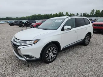 2016 Mitsubishi Outlander JA4AD3A30GZ025600