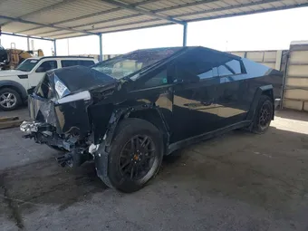 2025 Tesla Cybertruck 7G2CEHED2SA066069