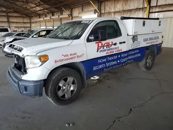 2016 Toyota Tundra 5TFNY5F10GX196891